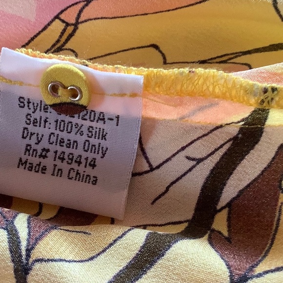 NWT Johnny Was Floral Silk Blouse - Picture 9 of 9